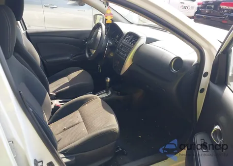 2016 Nissan Versa 1.6 S/1.6 S+/1.6 Sl/1.6 Sv z USA, uszkodzony, nr VIN 3N1CN7AP2GL806232